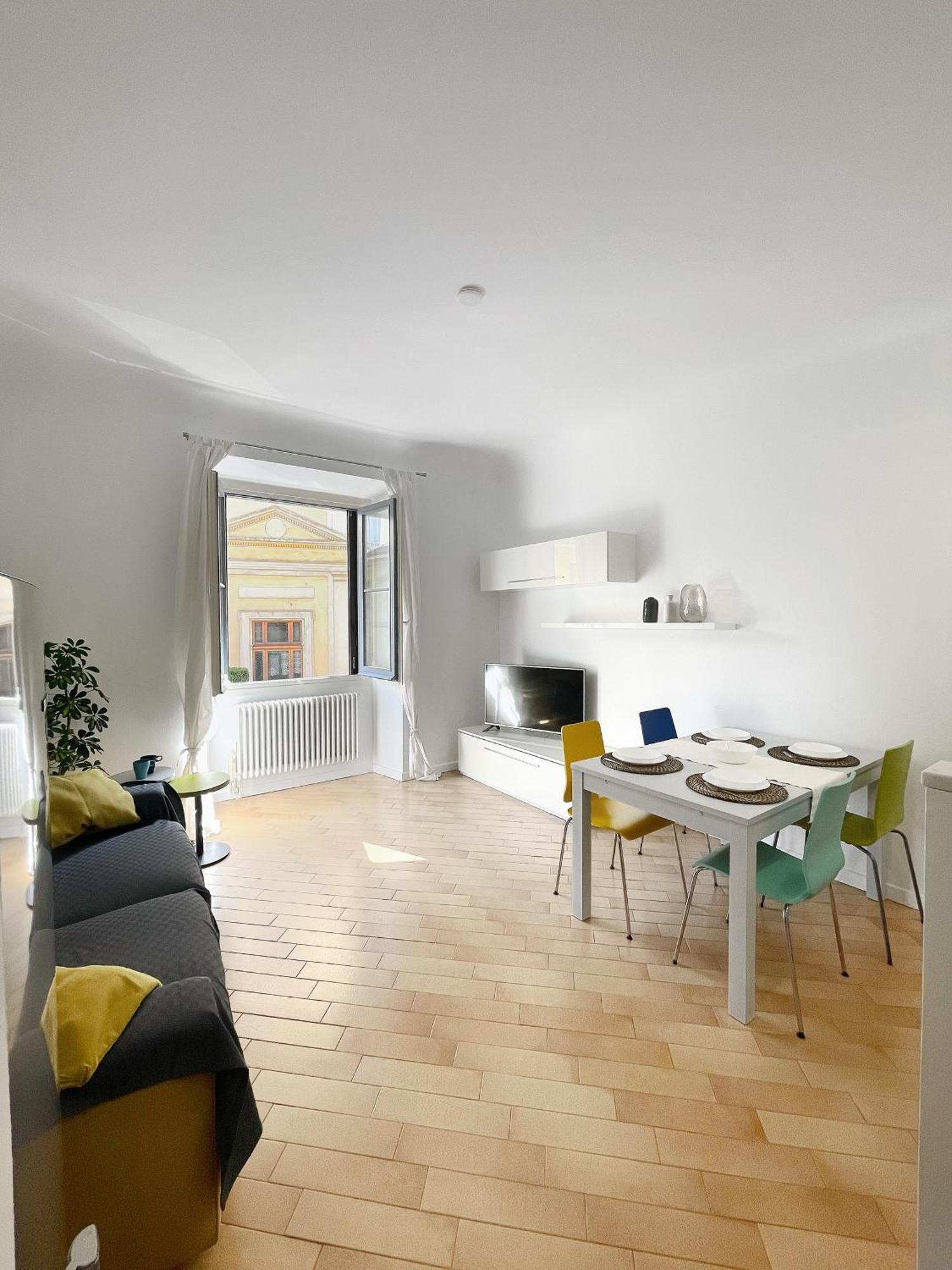 Appartamento Ampio E Accogliente Bilocale - Fara 1, Porta Nuova Milano Esterno foto